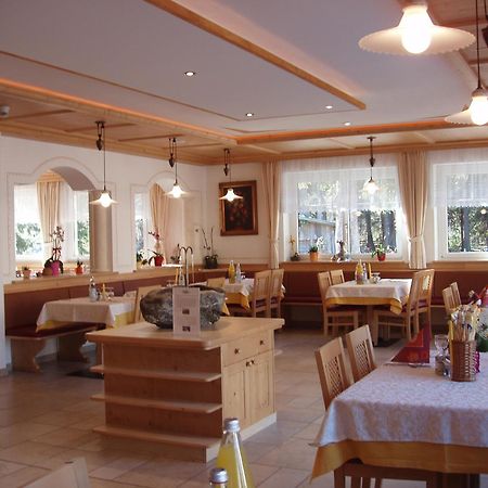 Hotel Gasthof Weiherbad Villabassa Exterior photo