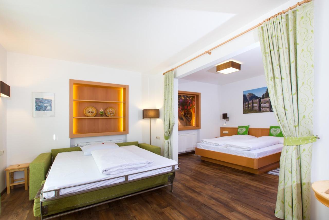 Hotel Gasthof Weiherbad Villabassa Exterior photo