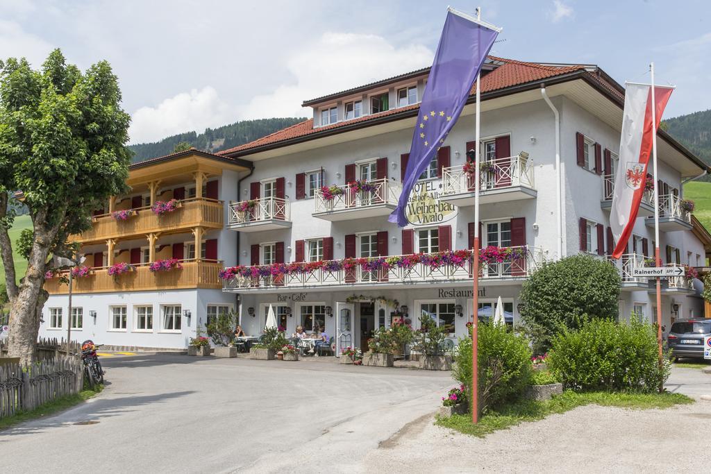 Hotel Gasthof Weiherbad Villabassa Exterior photo